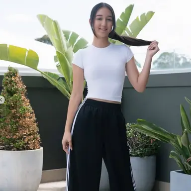 Profile image of hannah haddad