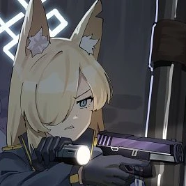 尾刃カンナ