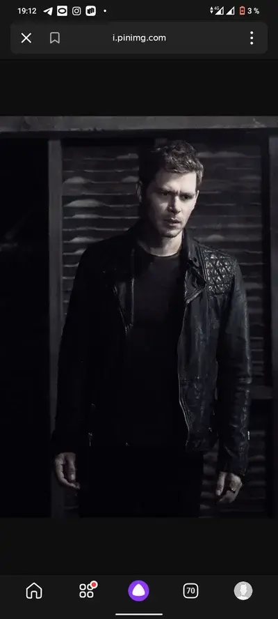 BusyWire3476의 Niklaus Michaelson