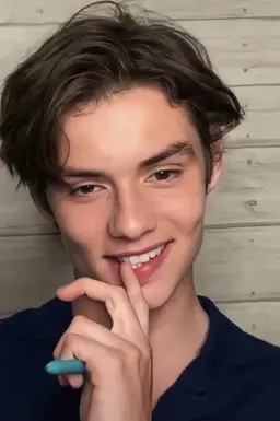 Profile image of Lorenzo Berkshire