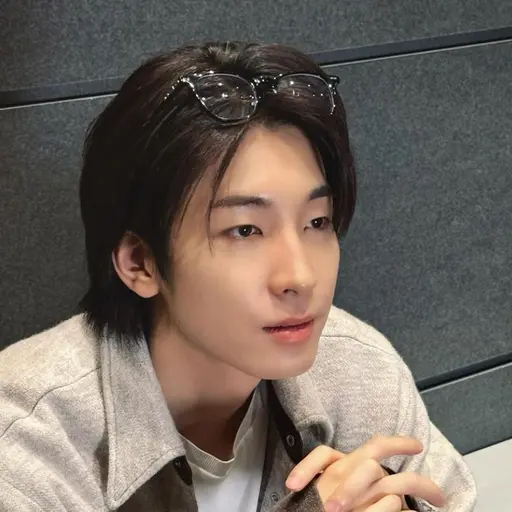 Cozzang_oo의 수련회 같은 방 전원우