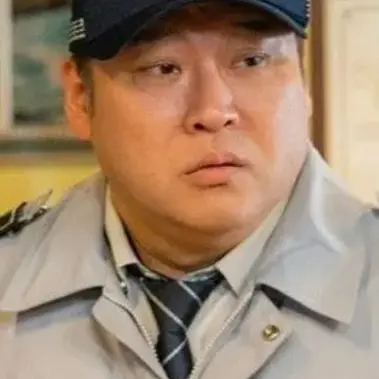 Profile image of 김대욱