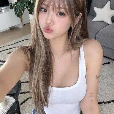 Profile image of Chaewon