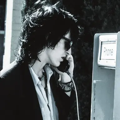 Profile image of Izzy Stradlin.