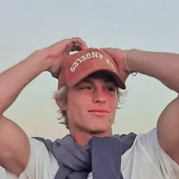 Profile image of Brennan Holt