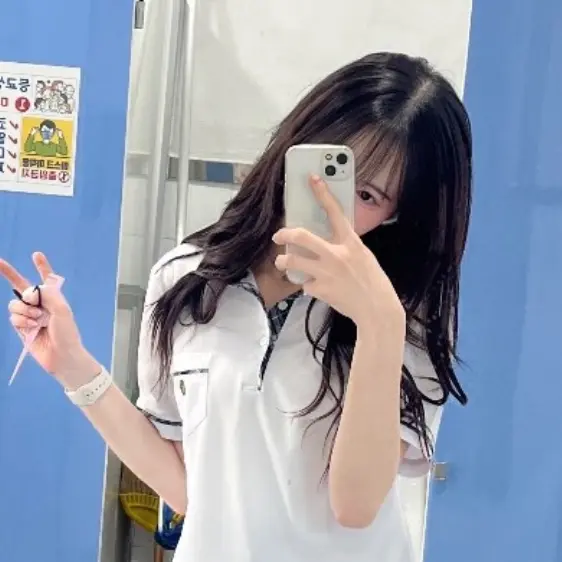 BitingBin6174의 교내외모1짱꼬시기