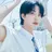 김우석