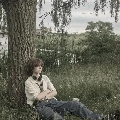 Profile image of Zephyr Gale