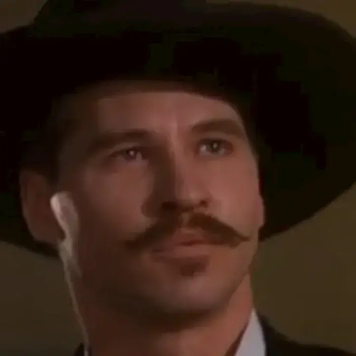 BadIdol3735의 Doc holiday