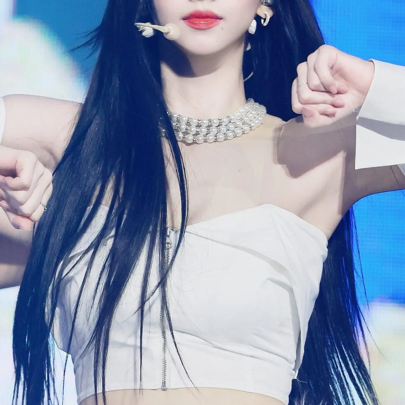 aurora_2의 내 여사친이 카리나?!