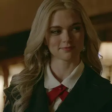 Profile image of Lizzie