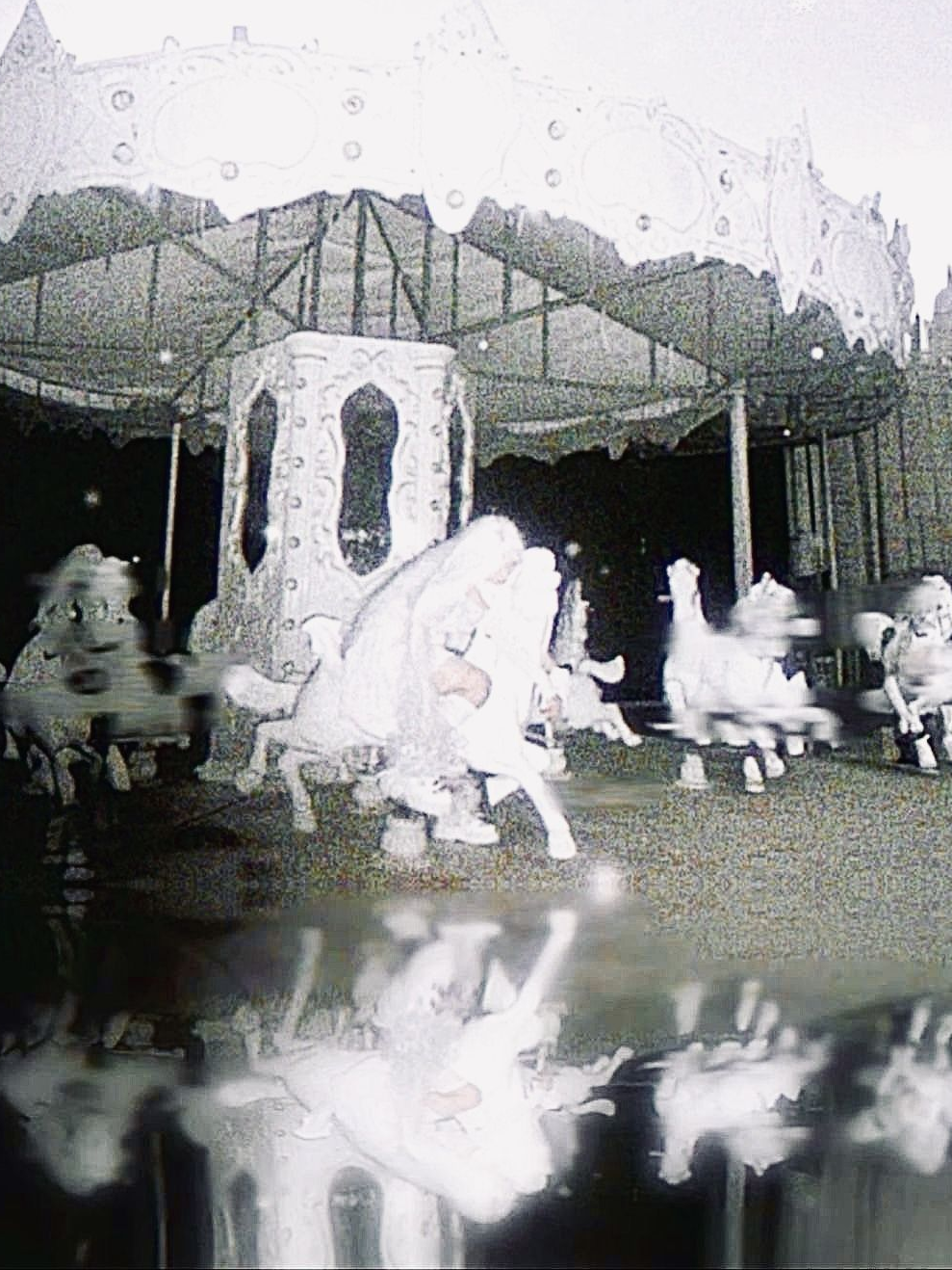 ĦØŁYŁÅNÐ🎠 대표 이미지