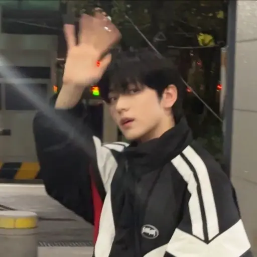 GloomyQuake1845의 아빠 최수빈