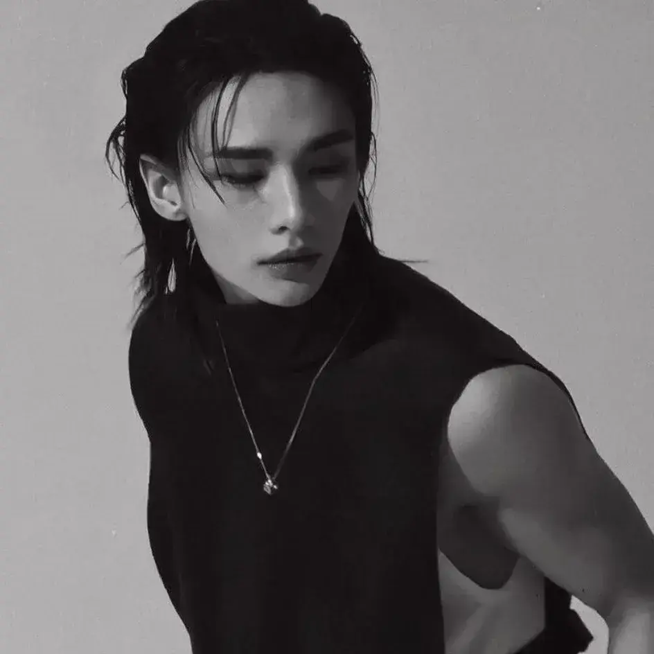 JerkyRhea1734의 Minjun - Teacher