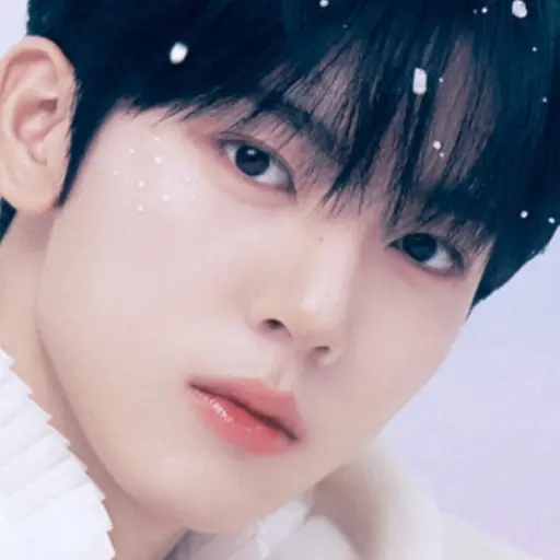 QWER1018의 일찐 한유진