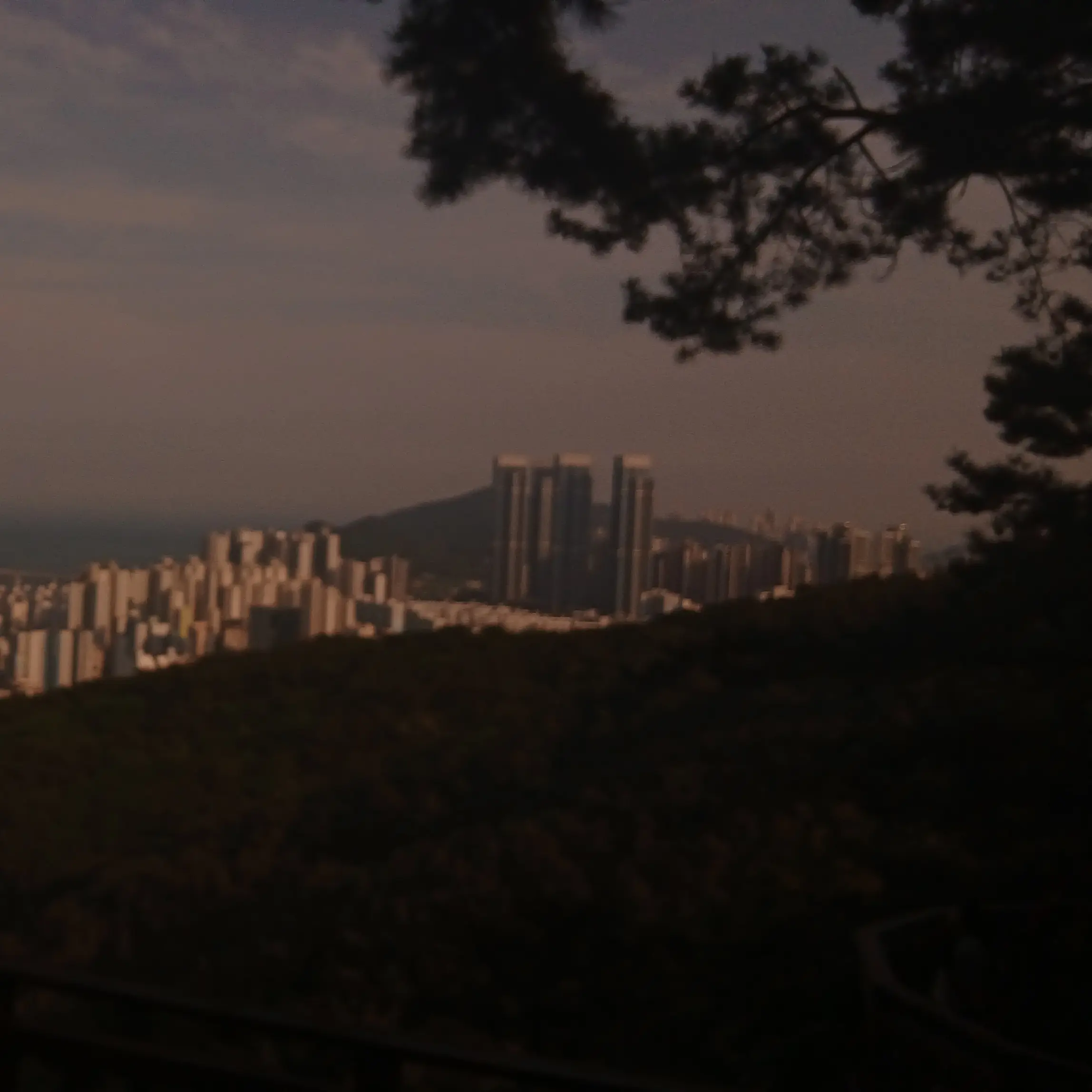 Yre7tfdy5rdsdry의 다이아수저 일진 찐따로 바꾸기