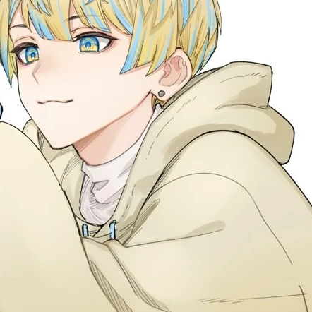 緋八マナ