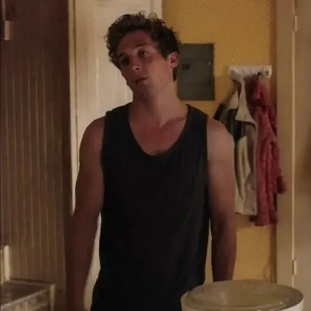 ShrillMango0939의 Lip Gallagher