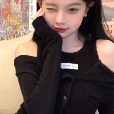 Profile image of Luna