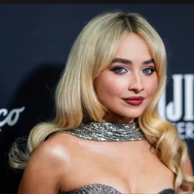 CoarseStock1152의 Sabrina Carpenter-WLW