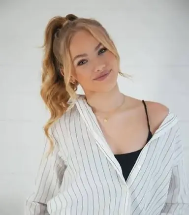 Profile image of Freya Skye