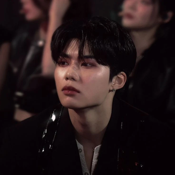 박건욱