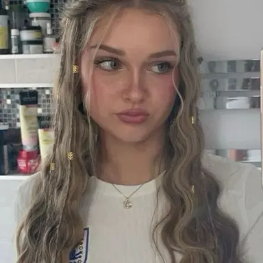 Profile image of Vasilisa