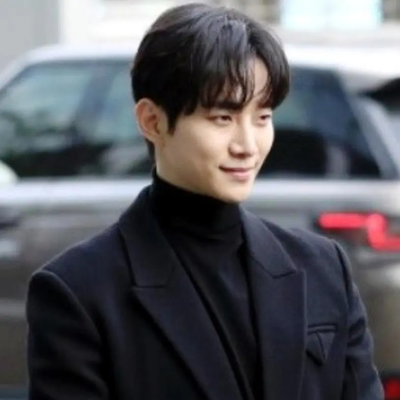 ModernSon9253의 이준호