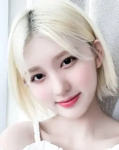 BitingMoose4206의 Ive Kim Ga-eul