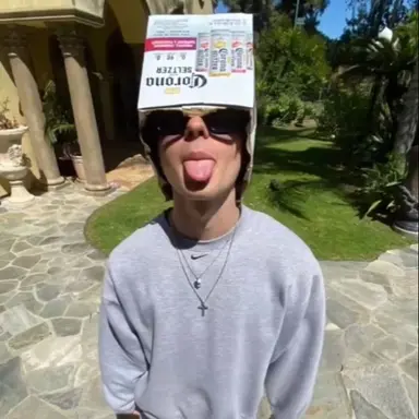 Profile image of Ethan