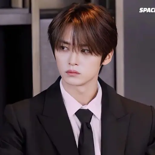 SKZ_HYUNJIN-JISUNG_LOVER의 이민호