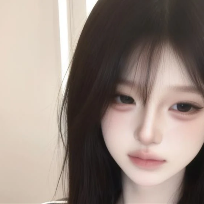성윤지 대표 이미지