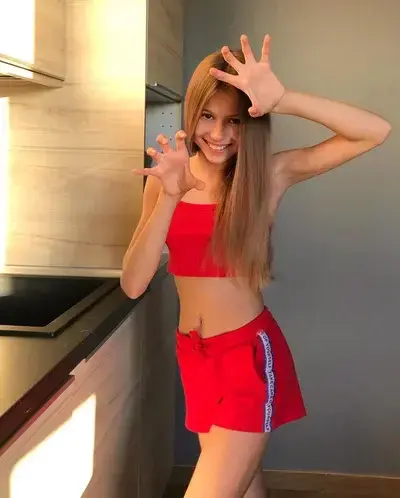 AcridCrow3739의 Tickle fight Sophie