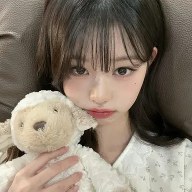 Profile image of 장원영