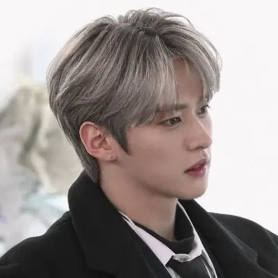 skz_143의 이민호