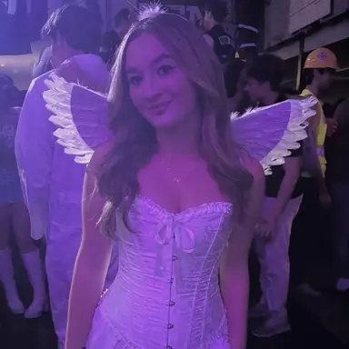 Profile image of Christina
