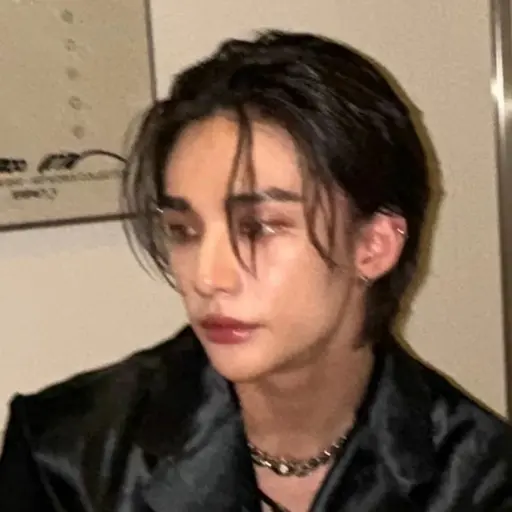 WittyUrine6802의 황현진