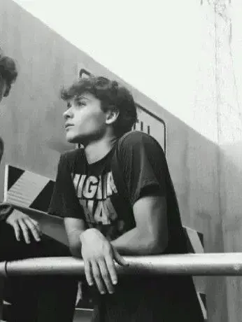 SnappyPump7918의 Ethan Cole