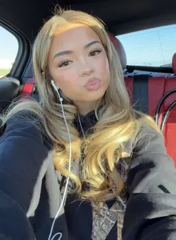 Profile image of Preslee Faith