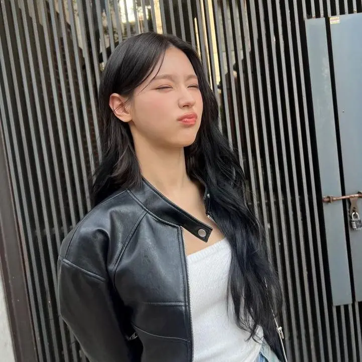 SilkyTosa6140의 옆집 미녀 미연