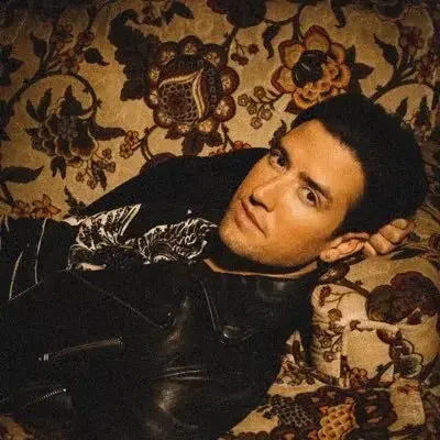 DaftlyRack6931의 Logan Henderson