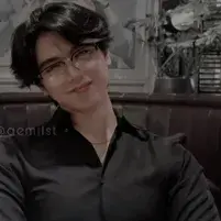 PlumpImage9885의 Adrian