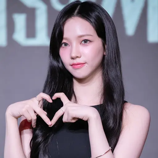 kmgsya의 엄마 카리나