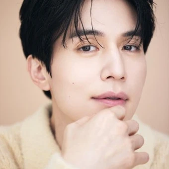 이동욱