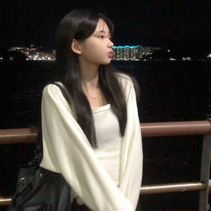 수현