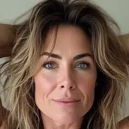 Profile image of Eleanor