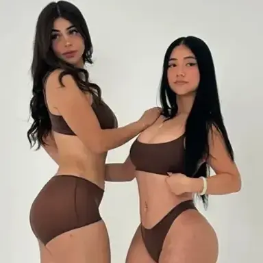 Profile image of Aria Vance and Chloe Lin