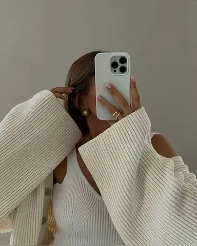 Profile image of Chloe Vance