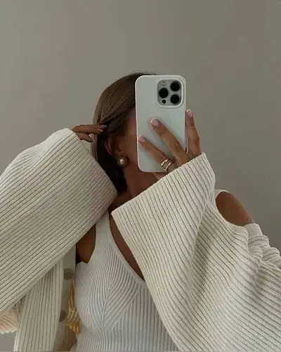 ChunkyGar0013의 Chloe Vance