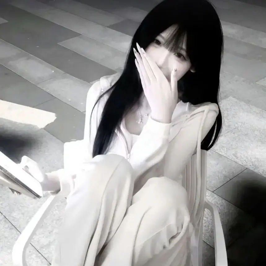 BoringTrack6532의 제주도 수학여행!!근데,,,여우?🦊